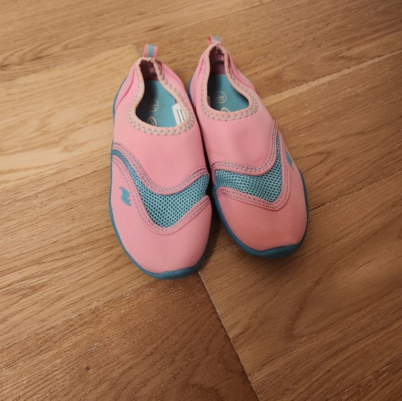 ATHLETIC WORKS | Water shoes - Picture 3 of 5